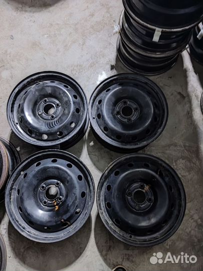 Vesta,Kia Rio R15 4x100 4 диска