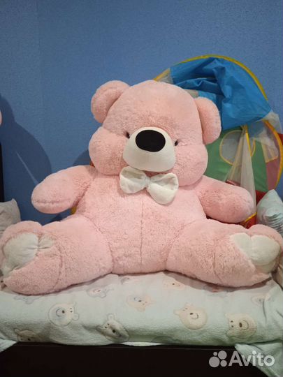 Плюшевый медведь розовый