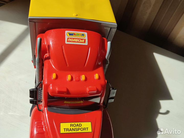 Игрушечный грузовик с тентом Полесье (wader)