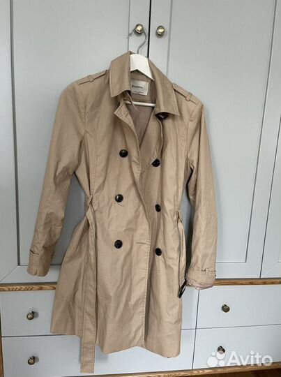 Плащ тренч Stradivarius