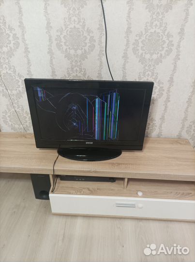 Телевизор на запчасти