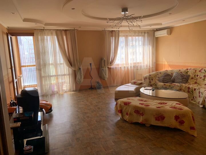 4-к. квартира, 200 м², 6/11 эт.