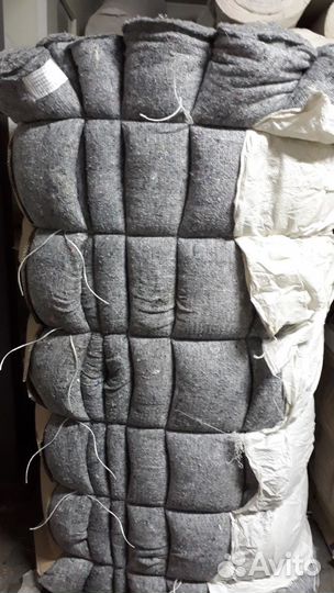 Холстопрошивное полотно светлое