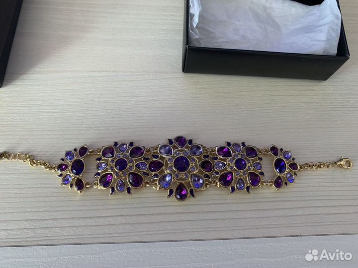 Ювелирная бижутерия, очень красивая, фиолетовых от