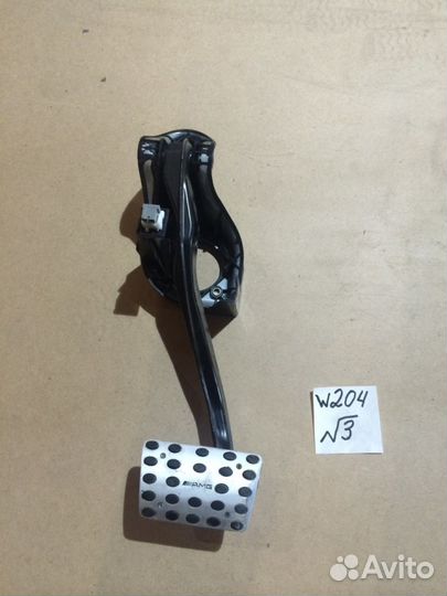 Педали Mercedes C-class W204