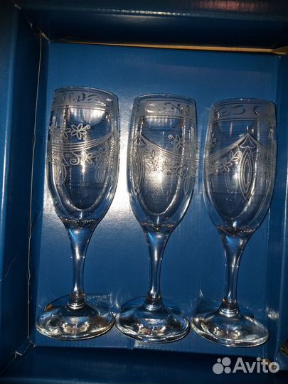 Бокалы набор