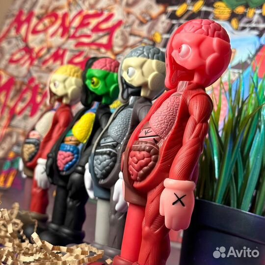 Фигурка kaws (бесплатная доставка)