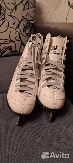 Коньки фигурные детские