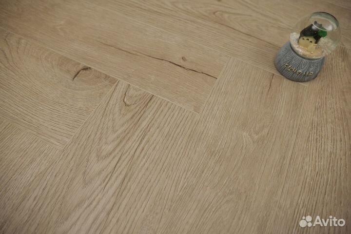 Плитка виниловая