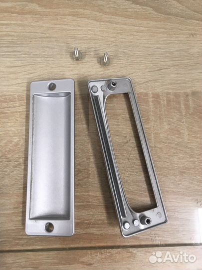 Ручки дверные мебельные