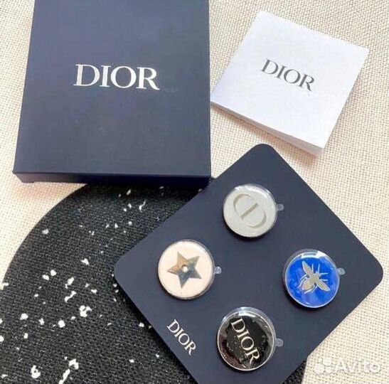 Заколка на одежду Dior