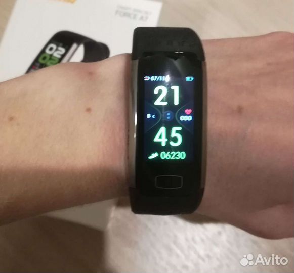 Smart браслет Digma Force A7