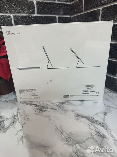 Клавиатура Magic Keyboard для iPad Pro 12.9 (2021)