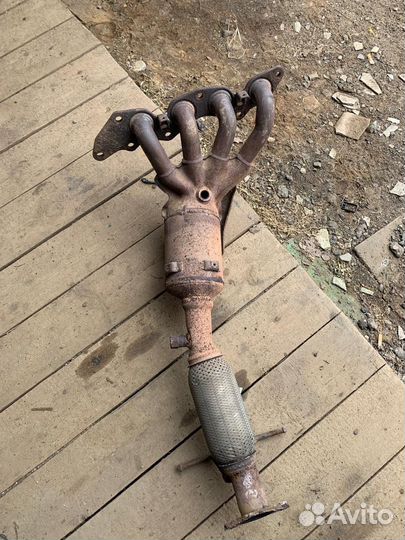 Выпускной коллектор Ford Focus 2 1.8