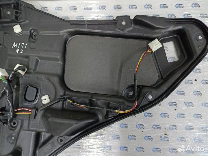 Панель обшивки задний правый Mazda 6 L3R4 2007