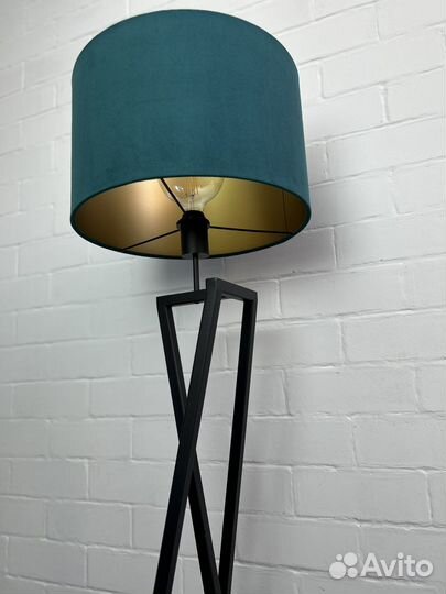 Торшер напольный с абажуром