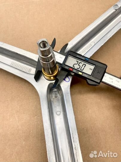 Крестовина для стиральной машины indesit