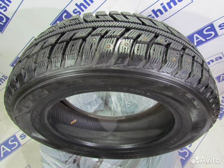 Kumho I'Zen KW22 185/65 R15 88R