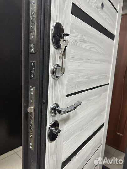 Бульдорс Standart 90 Левая 960*2050