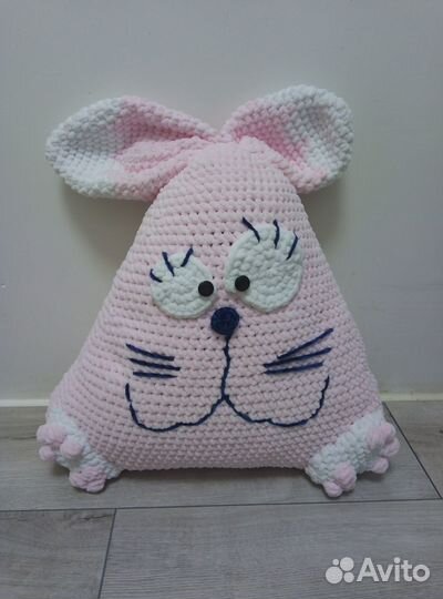 Подушка плюшевая Кролик