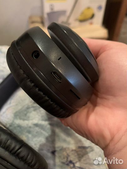 Беспроводные наушники