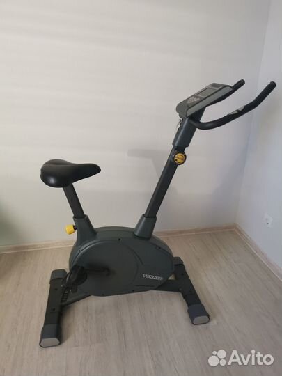 Велотренажер Riva B-252mtrn