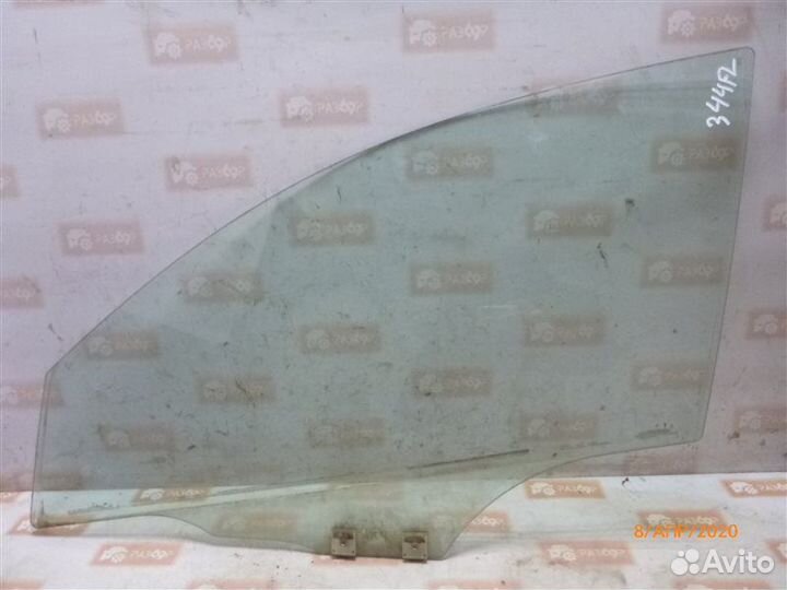 Стекло двери переднее левое Mazda Mazda3 BK Z6