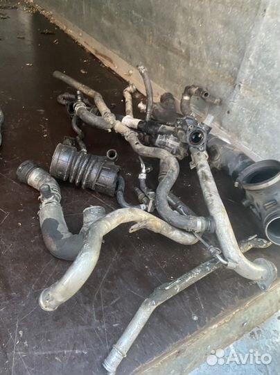 Патрубки системы охлаждения ауди А8 Д4 cdra