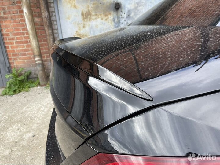 Спойлер на Mercedes W205