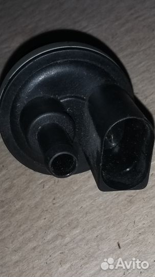 Клапан вентиляции топливного бака audi /Volkswagen