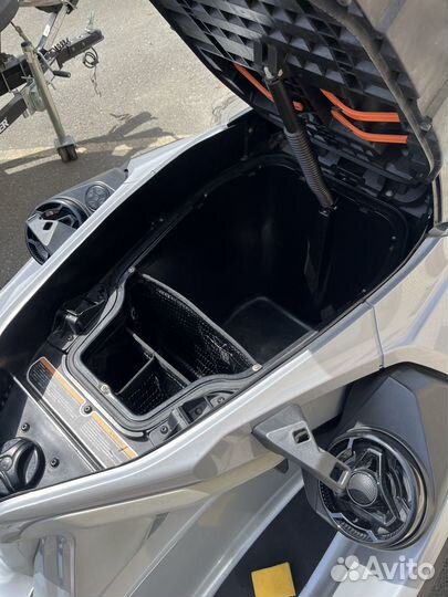 Гидроцикл BRP SEA-DOO LTD GTX300