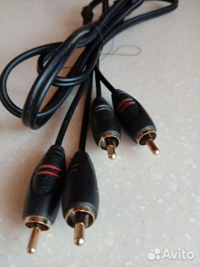 Акустический кабель qed