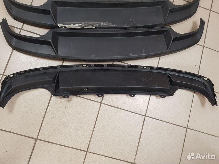 Спойлер бампера Skoda Octavia A7 2012-17 5E5807521