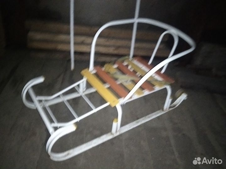 Продам санки