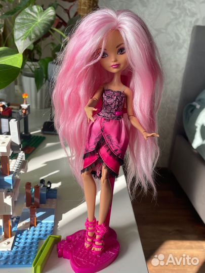 Кукла Ever After High