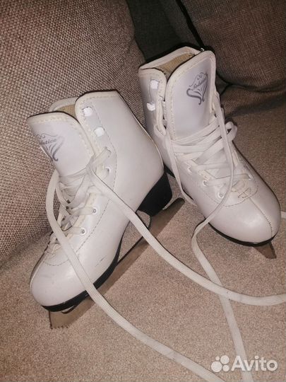 Коньки фигурные