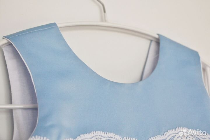 Платье нарядное для девочки 122, новое