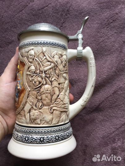 Пивная кружка с крышкой