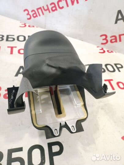 Кожух рулевой колонки Audi Q7 внедорожник 3.0 cjtc