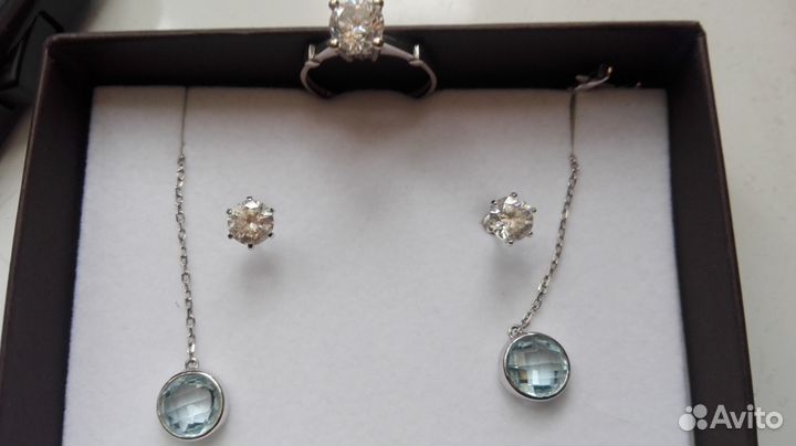 Серьги из белого золота