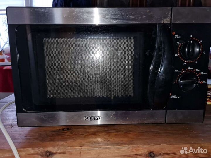 Микроволновая печь Sanyo