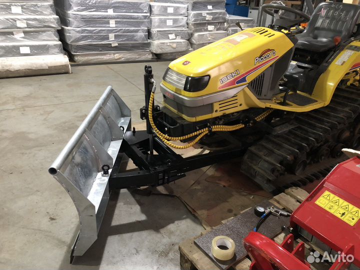 Мини-трактор ISEKI TPC 153 Piccoro, 1994