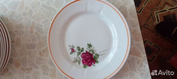 Тарелка СССР 18 см, цена за шт. Всего6 шт