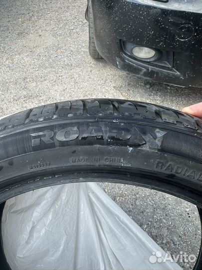 RoadX RXMotion U11 275/35 R19