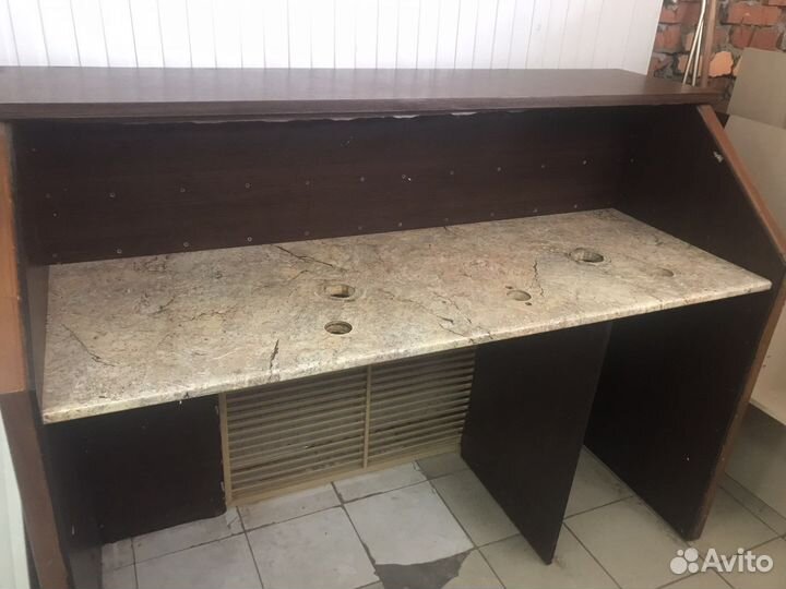 Продается барная стойка