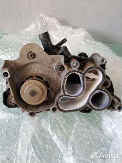 Помпа volkswagen polo