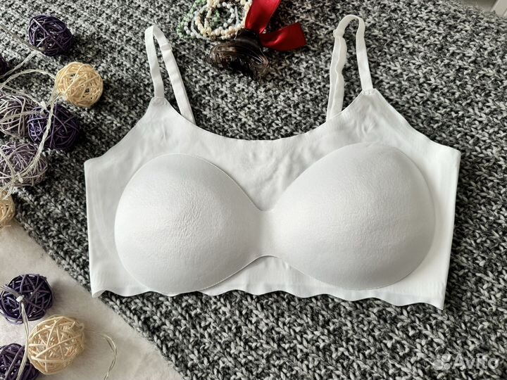 Бюстгалтер топ бесшовный новый 46 размер