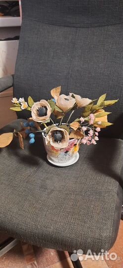 Полностью ручная работа-букет цветов из гофробумаг