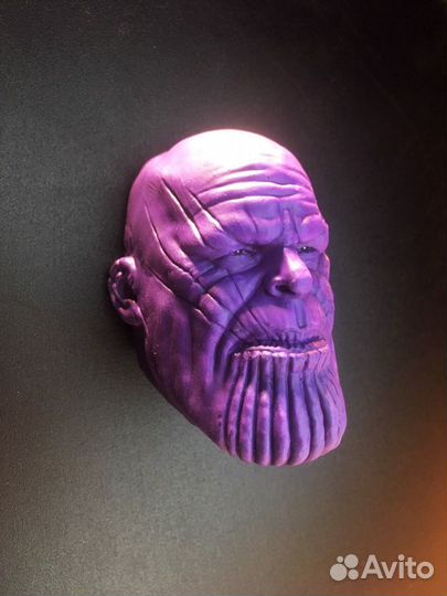 Магнитики на холодильник Танос