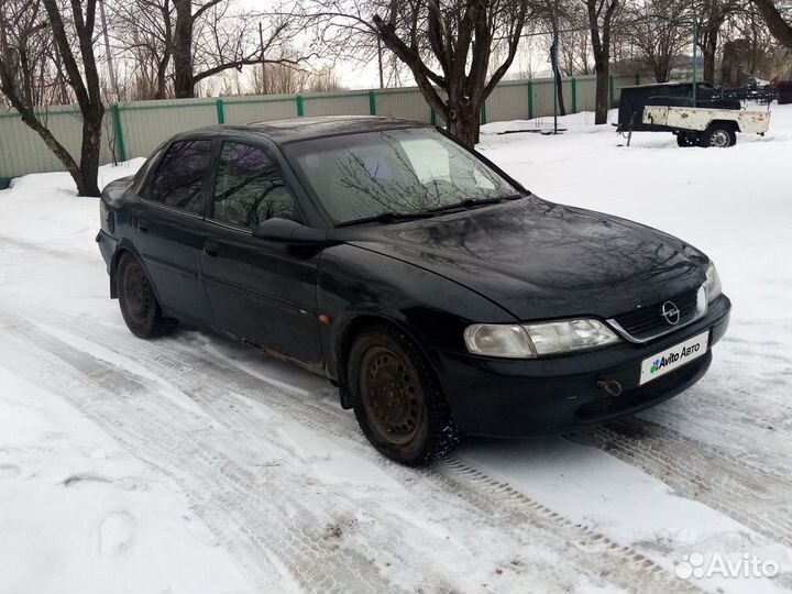 Opel Vectra 1.6 МТ, 1996, 393 000 км